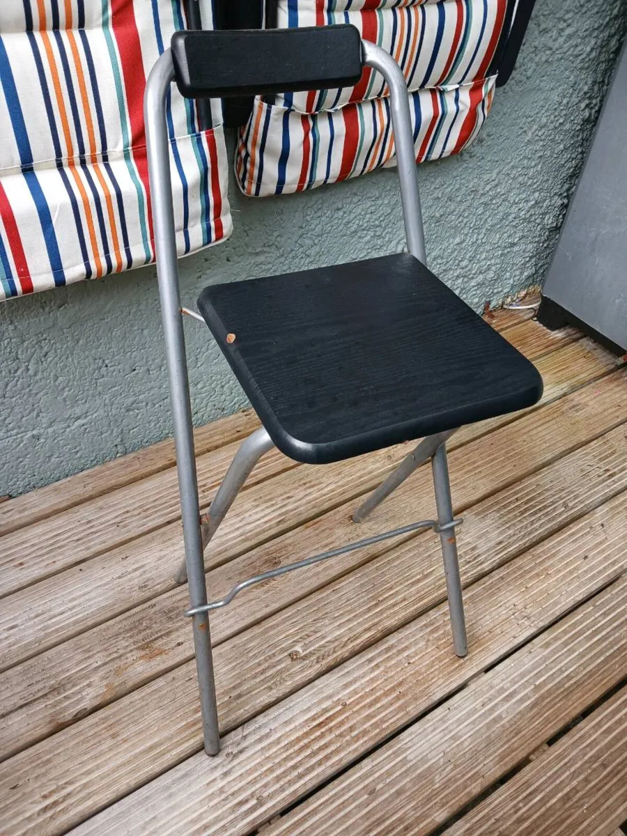 High stools - Image 4