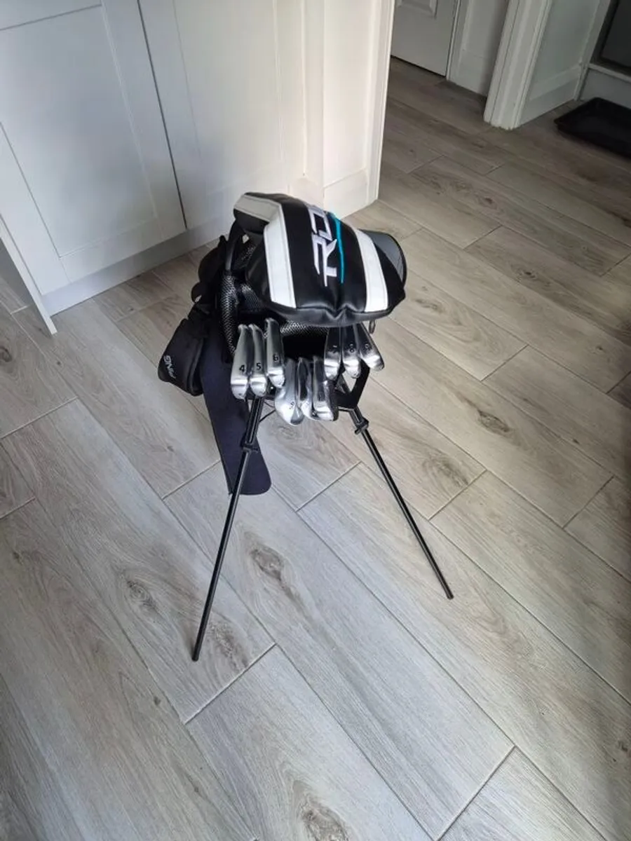 Golf - Image 1