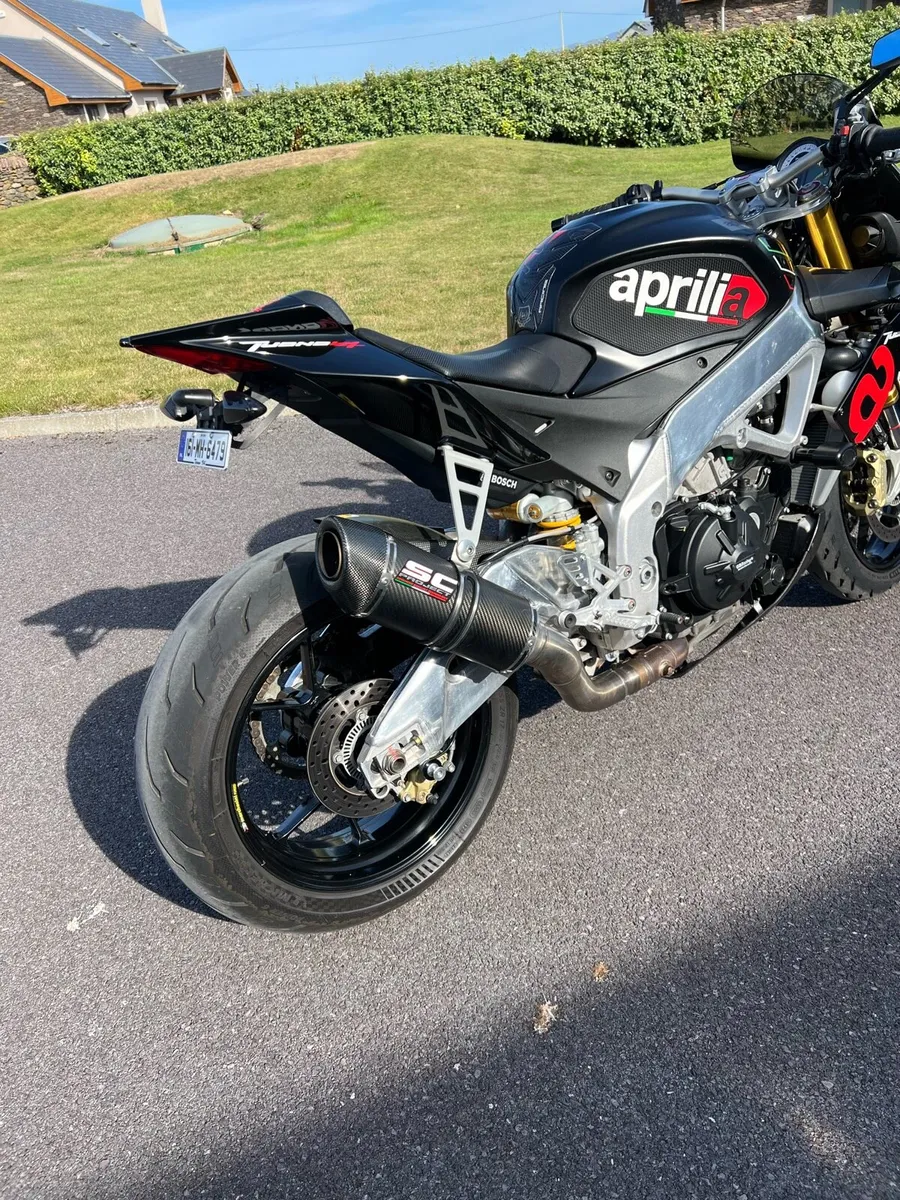 Aprilia RSV4 tuono - Image 3