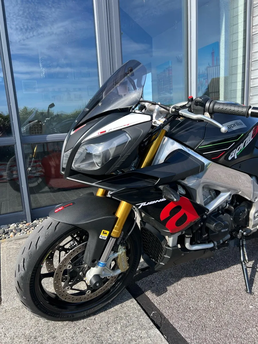 Aprilia RSV4 tuono - Image 4