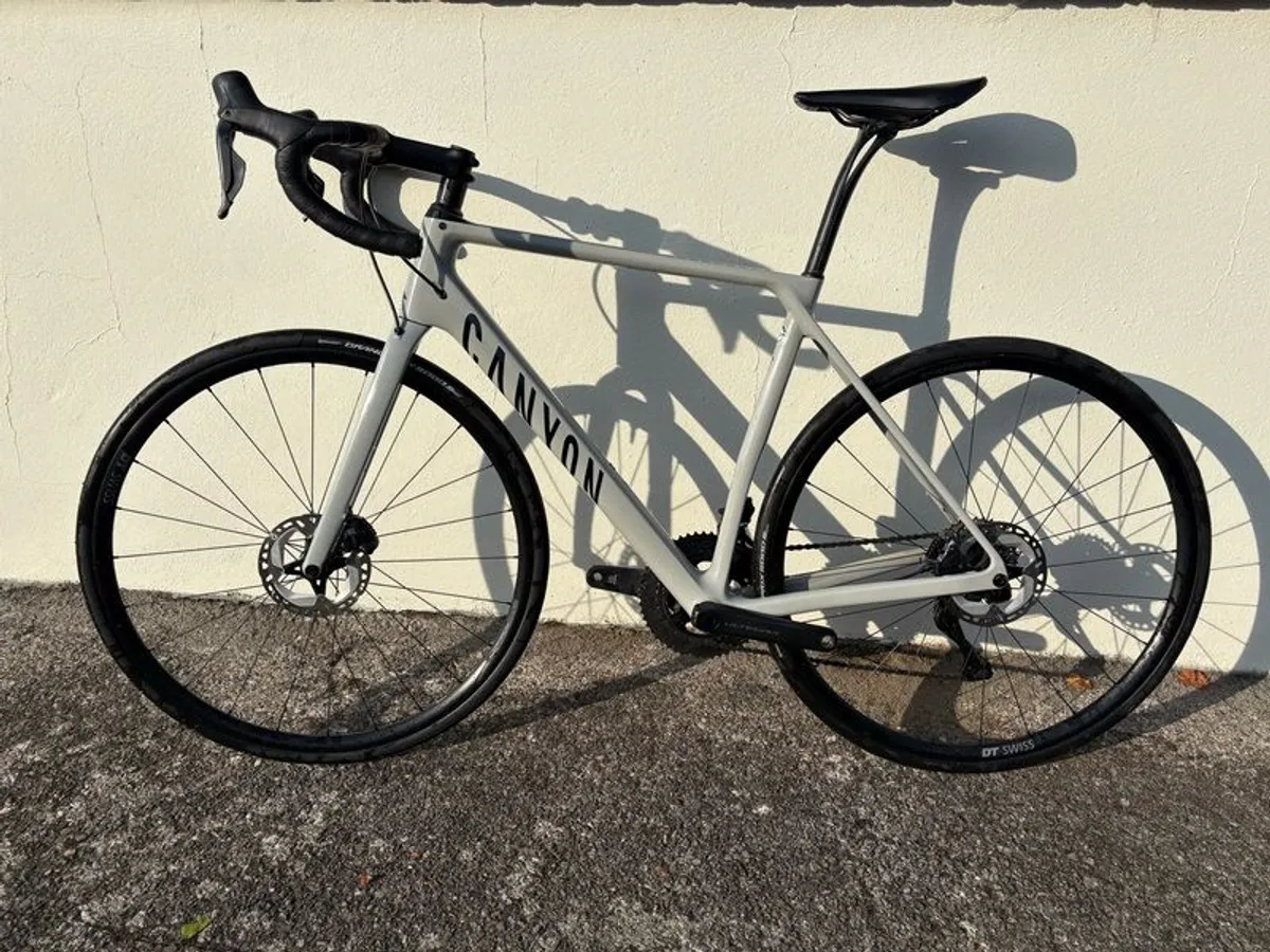 Canyon Endurace CF SL 8 2023 Ultegra Di2 - Image 1