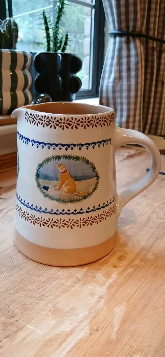 Nicholas Mosse Pottery - Image 1