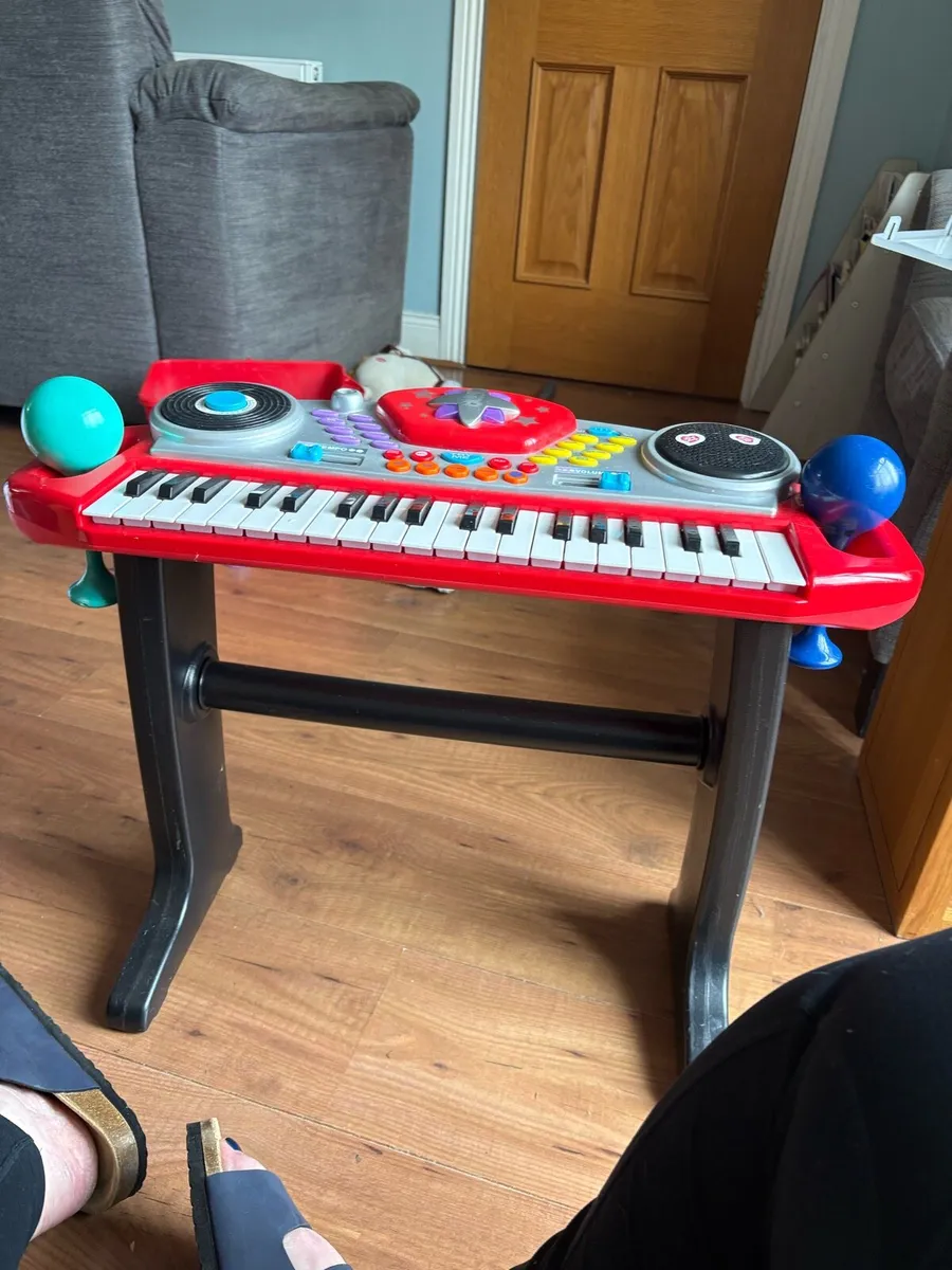 Toy keyboard - Image 1