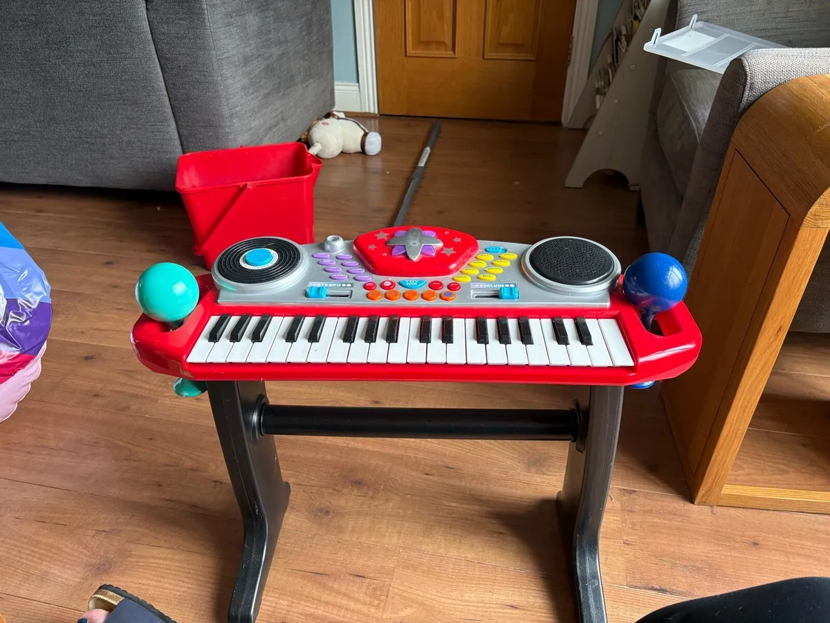 Toy keyboard - Image 2
