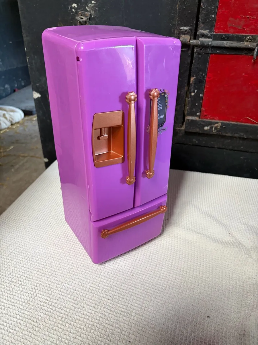 Barbie American fridge - Image 2