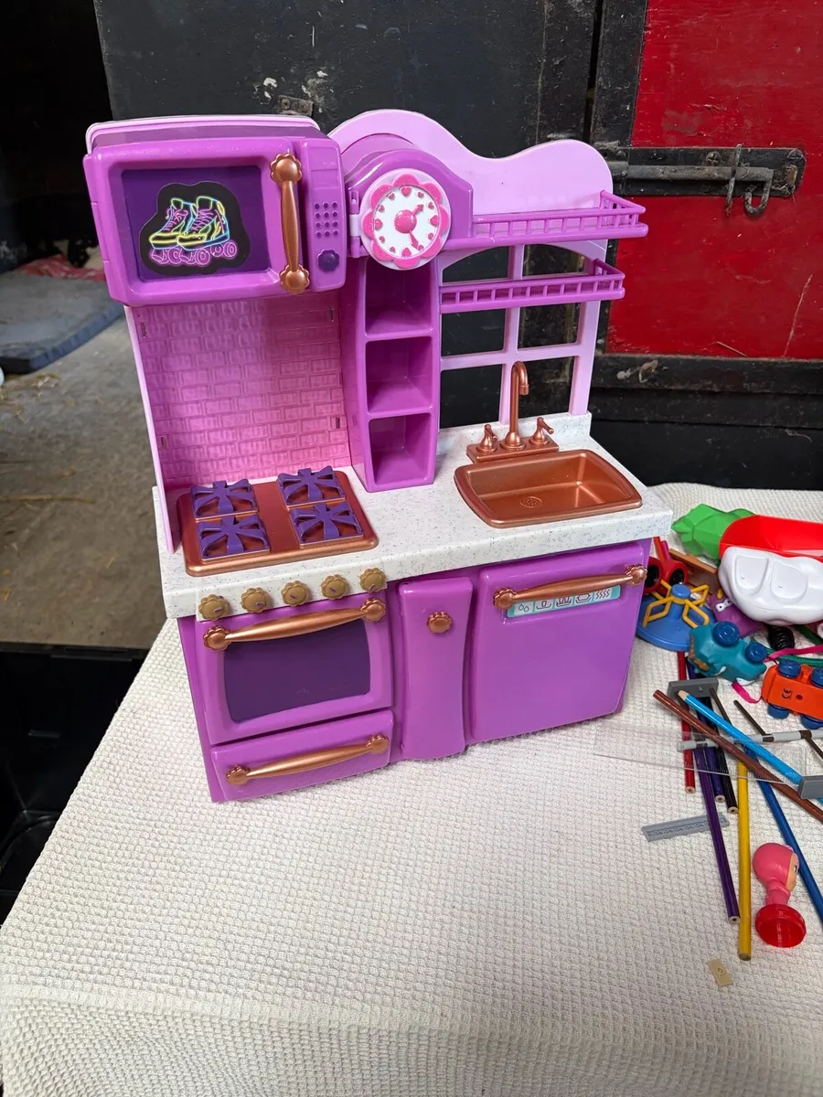 Barbie kitchen - Image 3