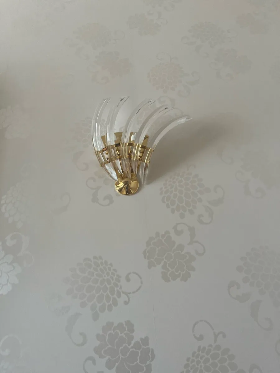 Hand-Carved Murano Glass Light Fixtures - Image 3