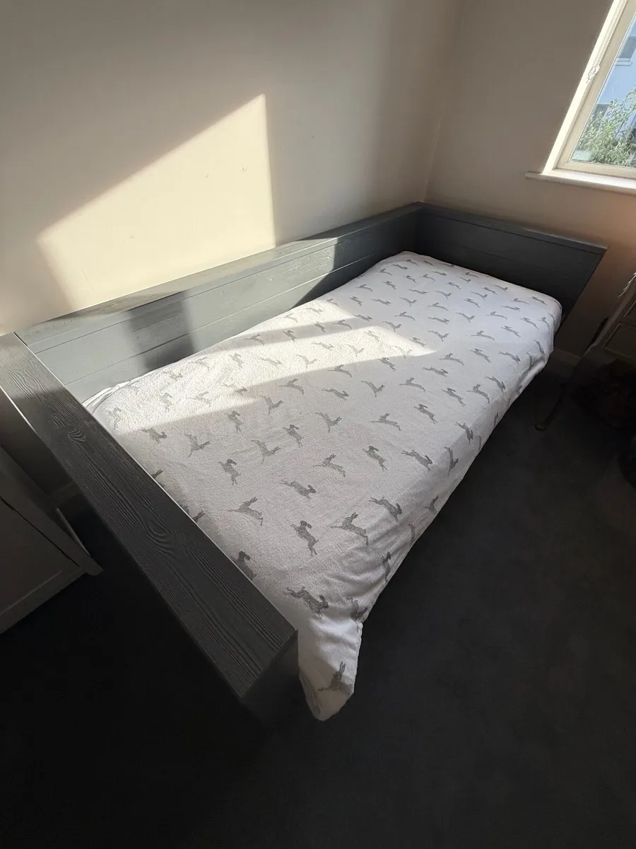 Day Bed | Single | Dark Grey - Image 1