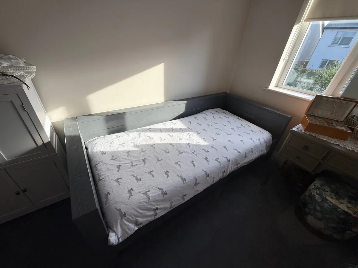 Day Bed | Single | Dark Grey - Image 2
