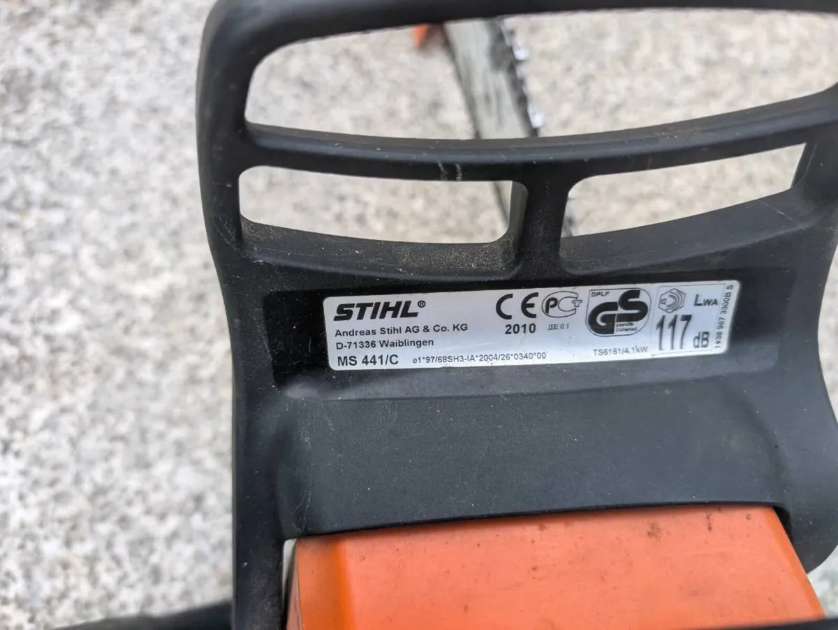 Stihl MS 441 Professional Chainsaw - Image 2