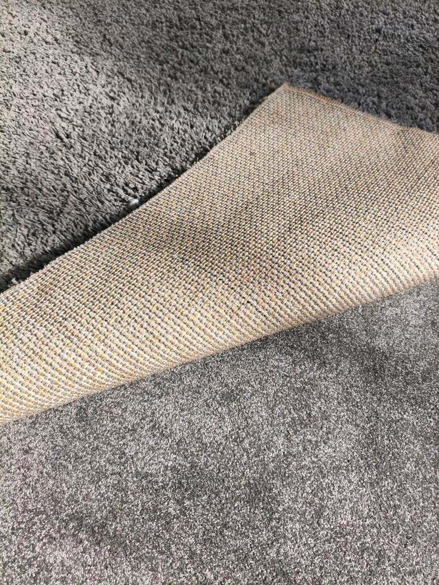 Lovely like new gray shaggy rug 25 euro - Image 2