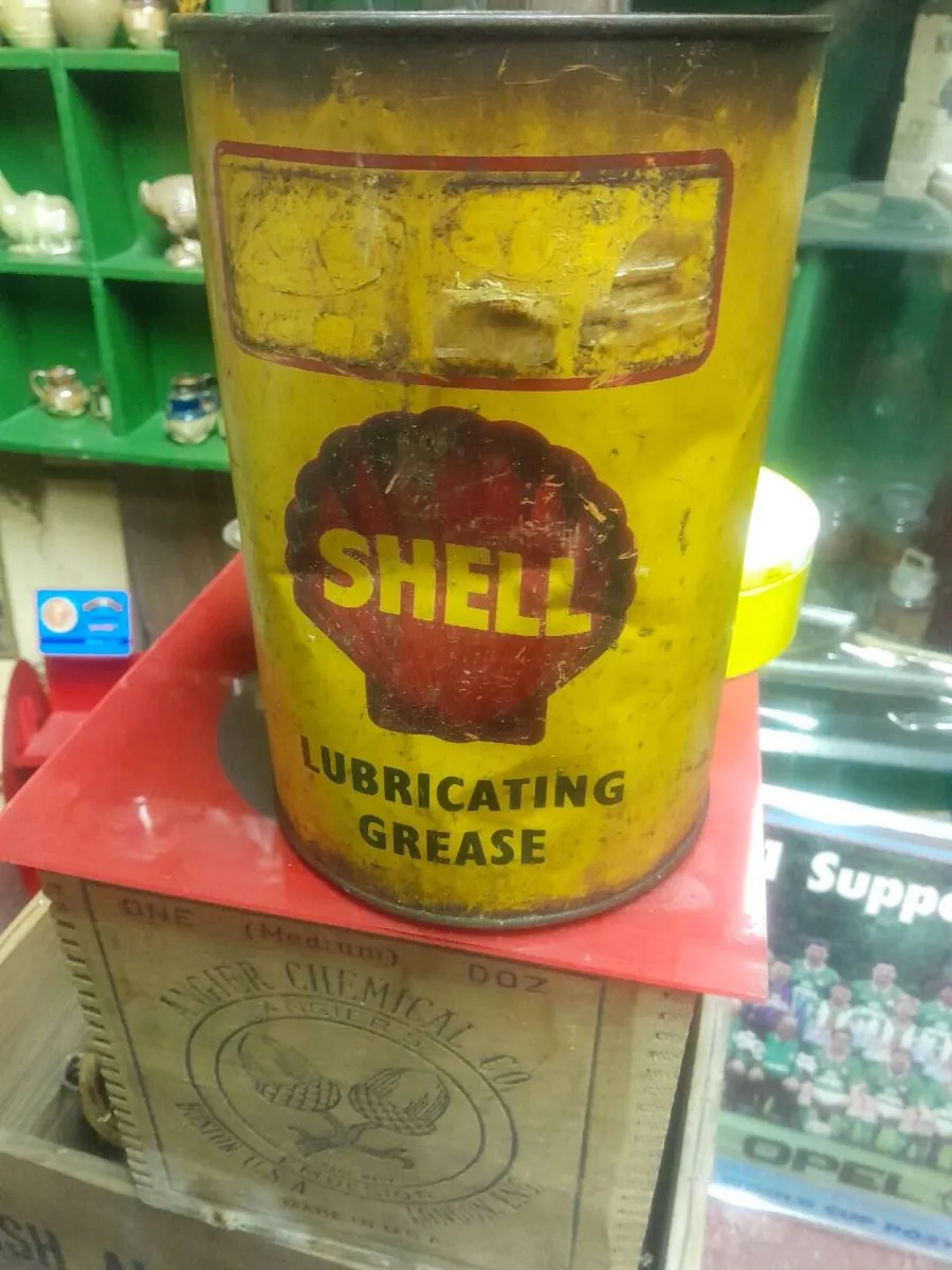 Vintage shell lubricating  grease tin - Image 2