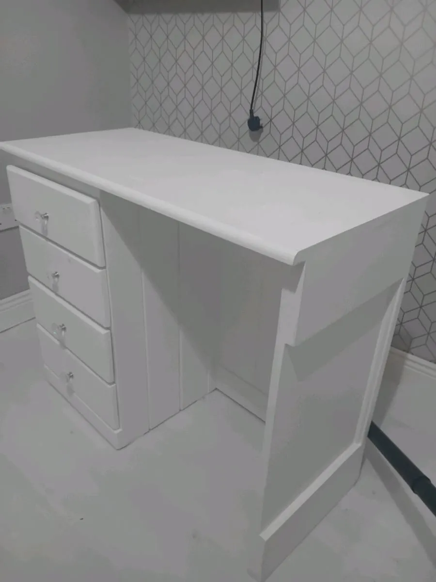 Desk, wardrobe and large bedside chest of drawers - Image 4