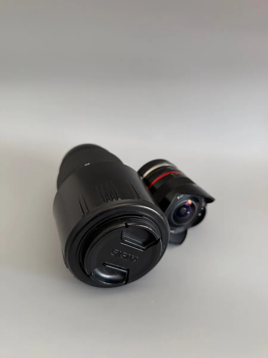 Canon EOS M50 Mark II + lenses & accessories - Image 3