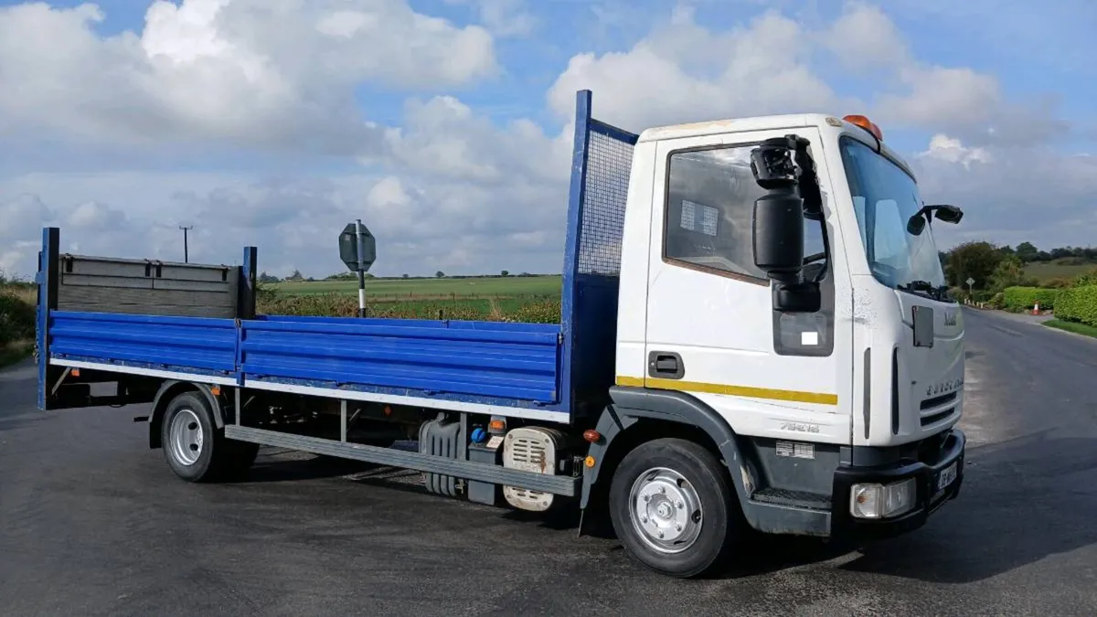 iveco 7.5 ton flat bed  Test 10-26 tax 1-26 - Image 1