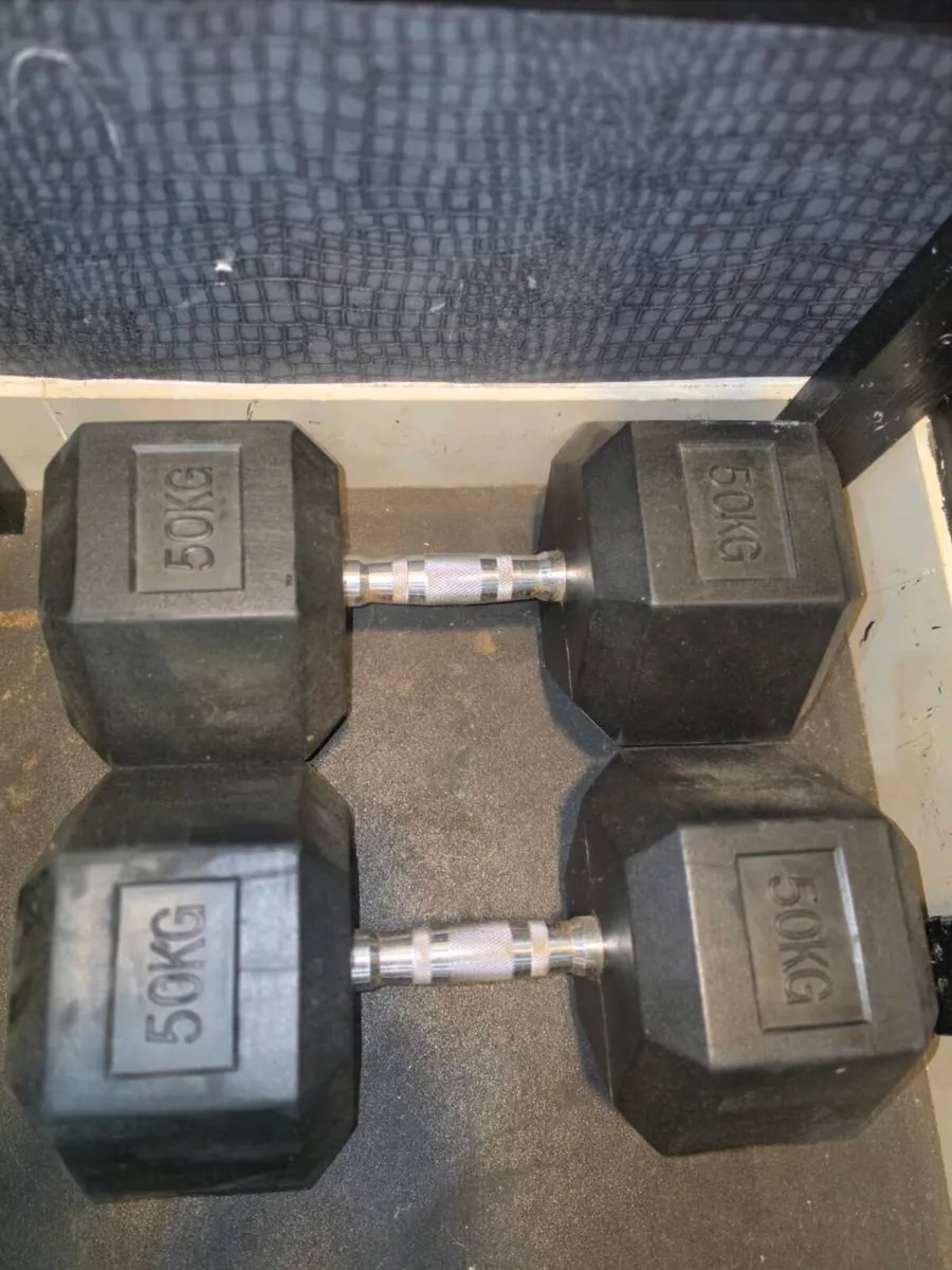 50kg Rubber Hex Dumbells - Image 3