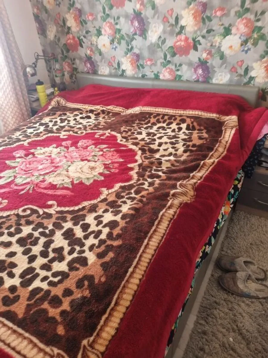 King Size Ottoman Bed - Image 2