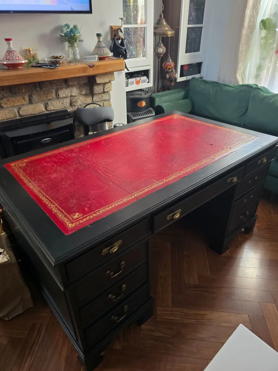 Desk - Image 2