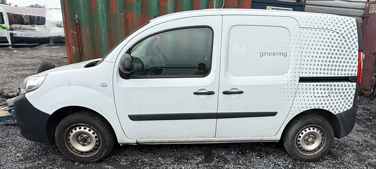 Renault Kangoo 2021 - Image 2