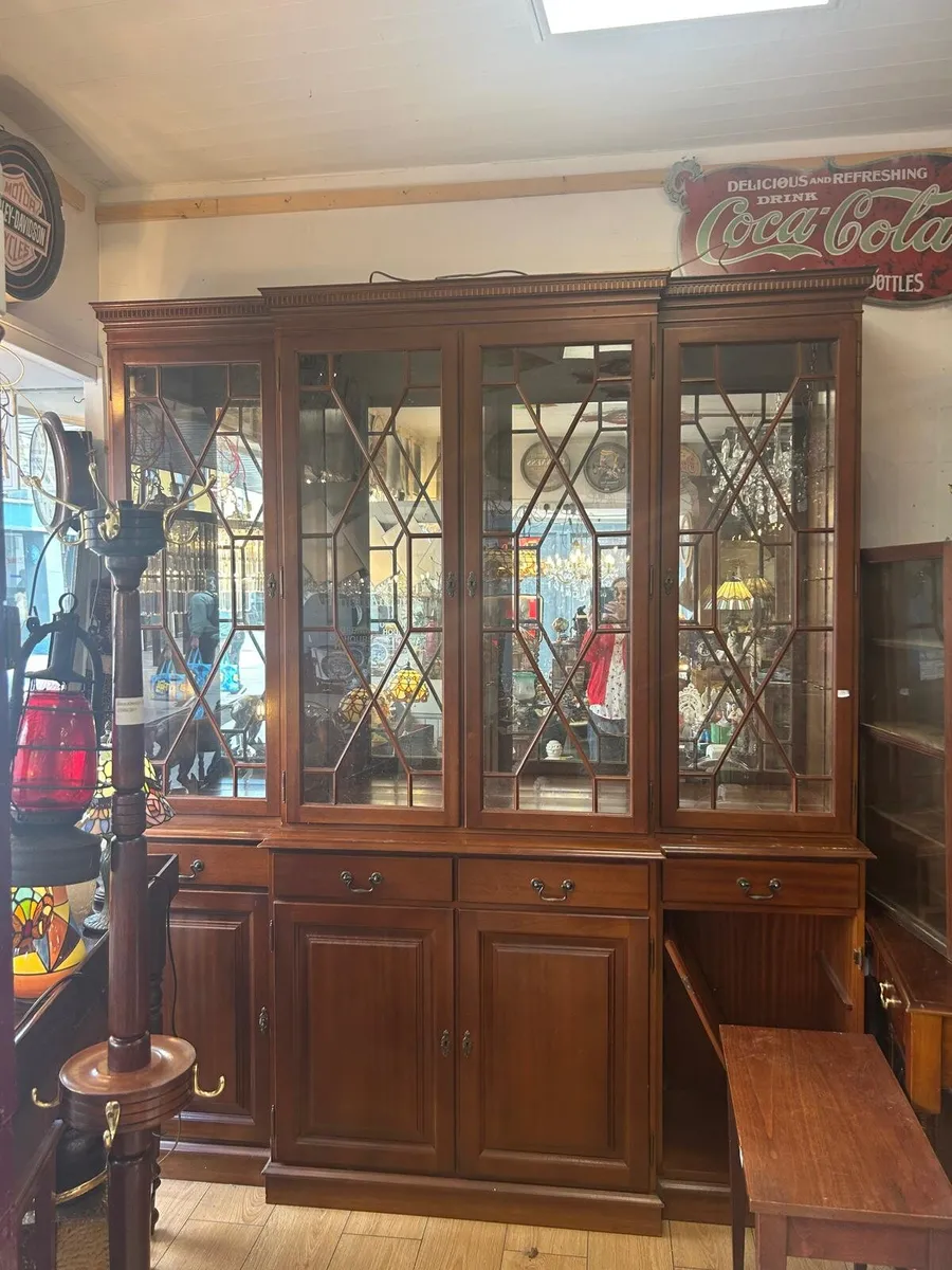 Antiques - Image 3