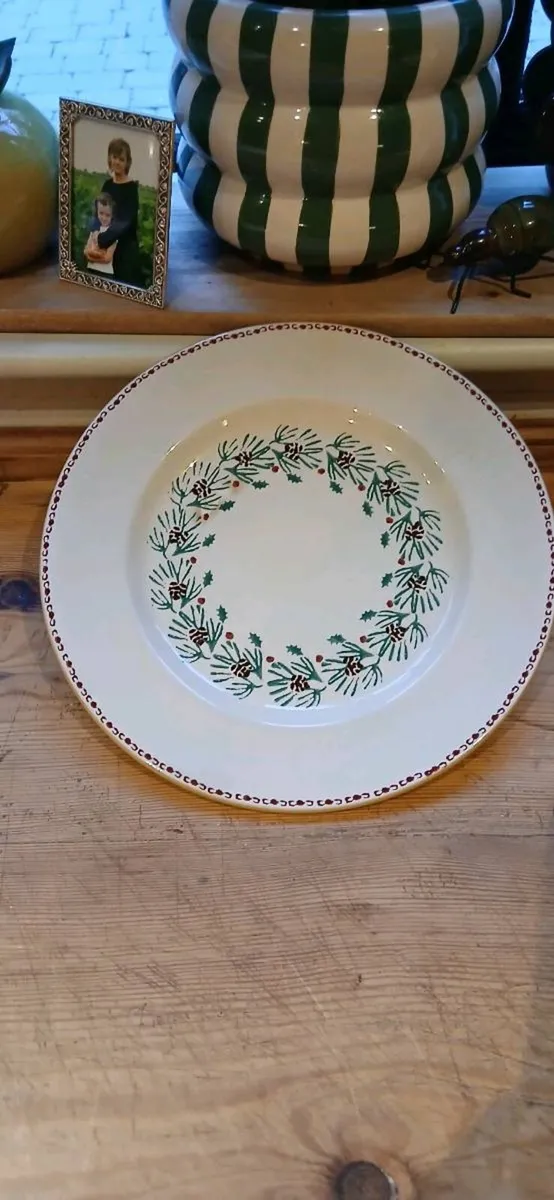 Nicholas Mosse Sample dinner plate - Image 1