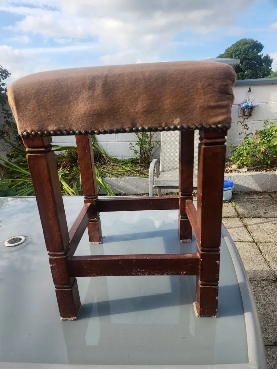 Stools - Image 2