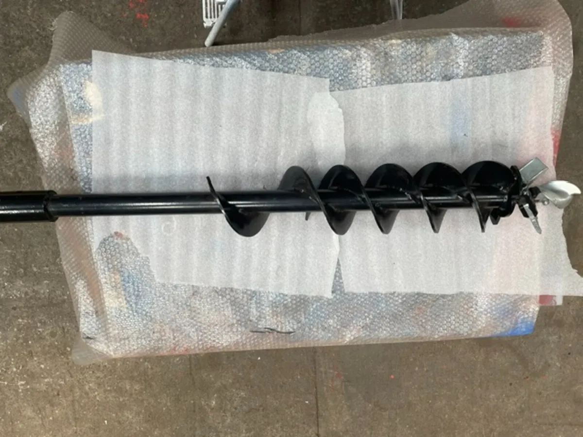 POST HOLE AUGER  DRILL 6'' - Image 1