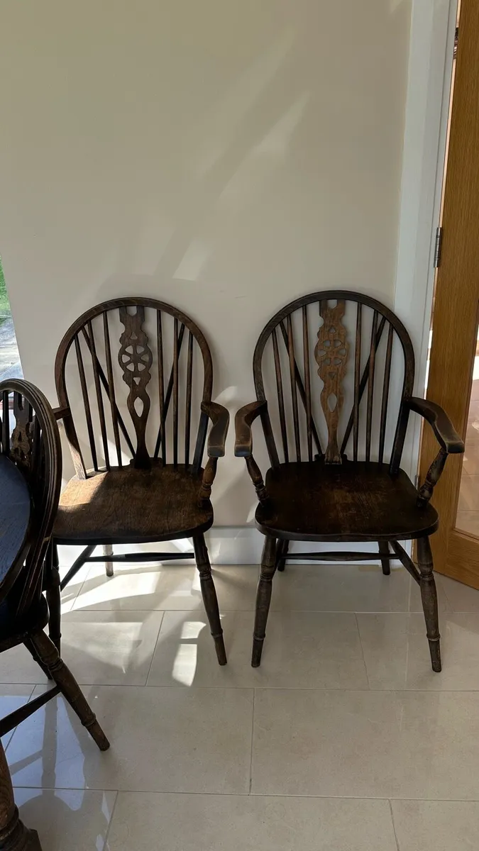 Wooden Table & 6 Chairs - Image 4