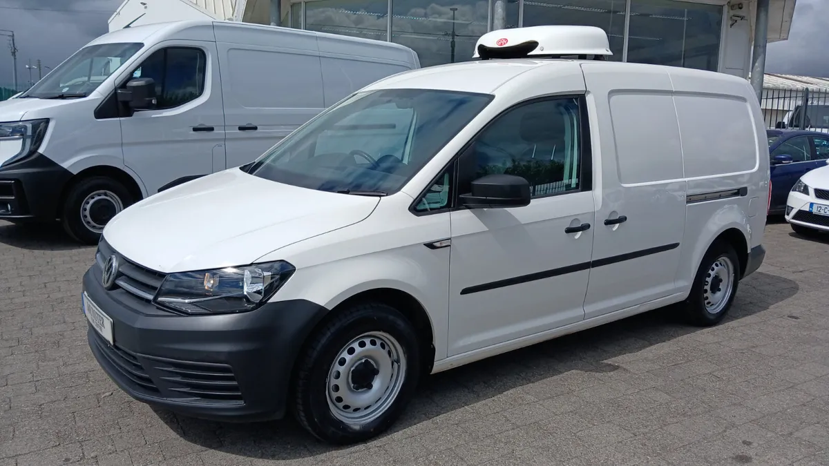 2020 CADDY MAXI FRIDGE OR FREEZER - Image 1
