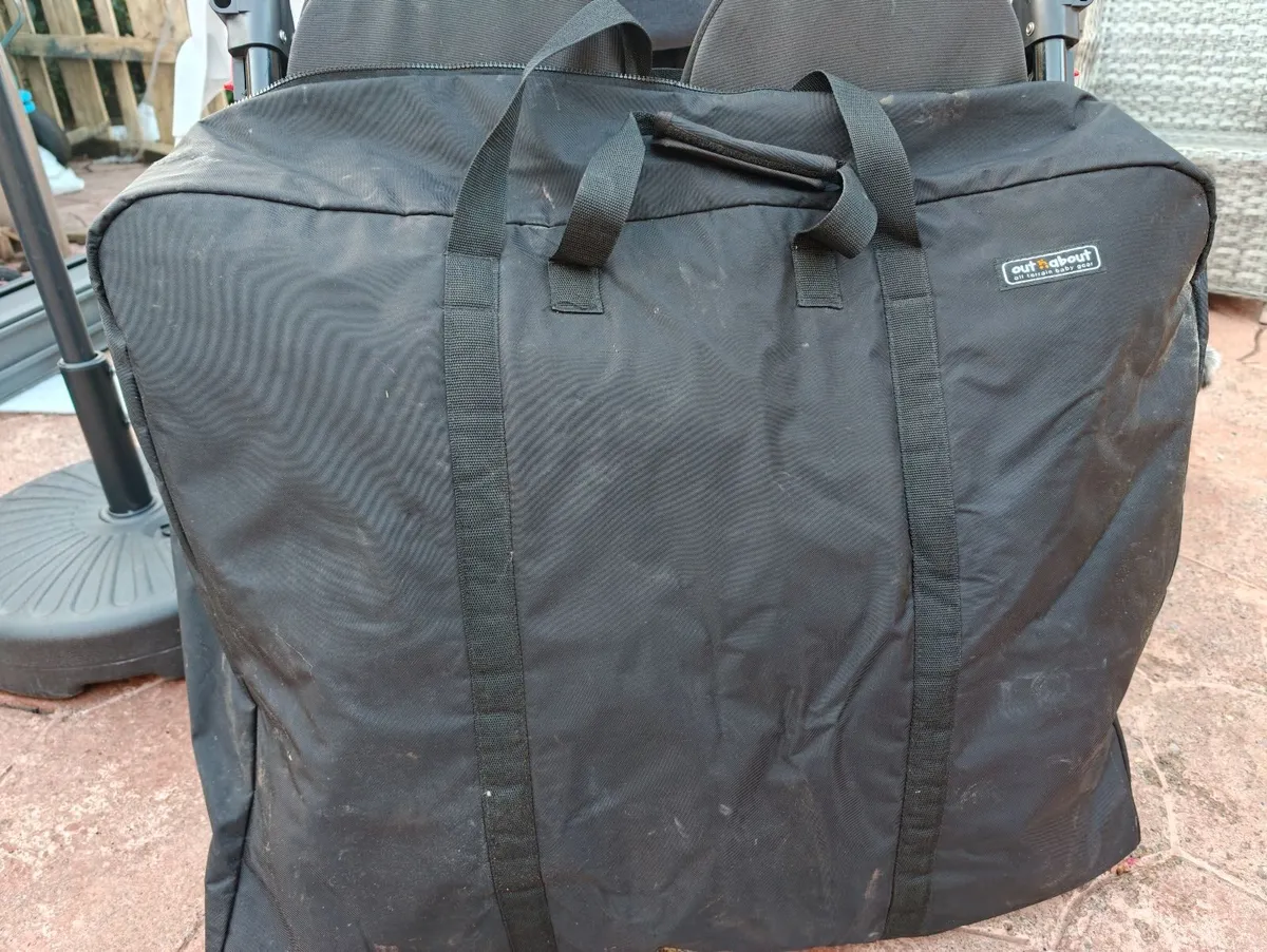 Out N about double buggy - Image 3