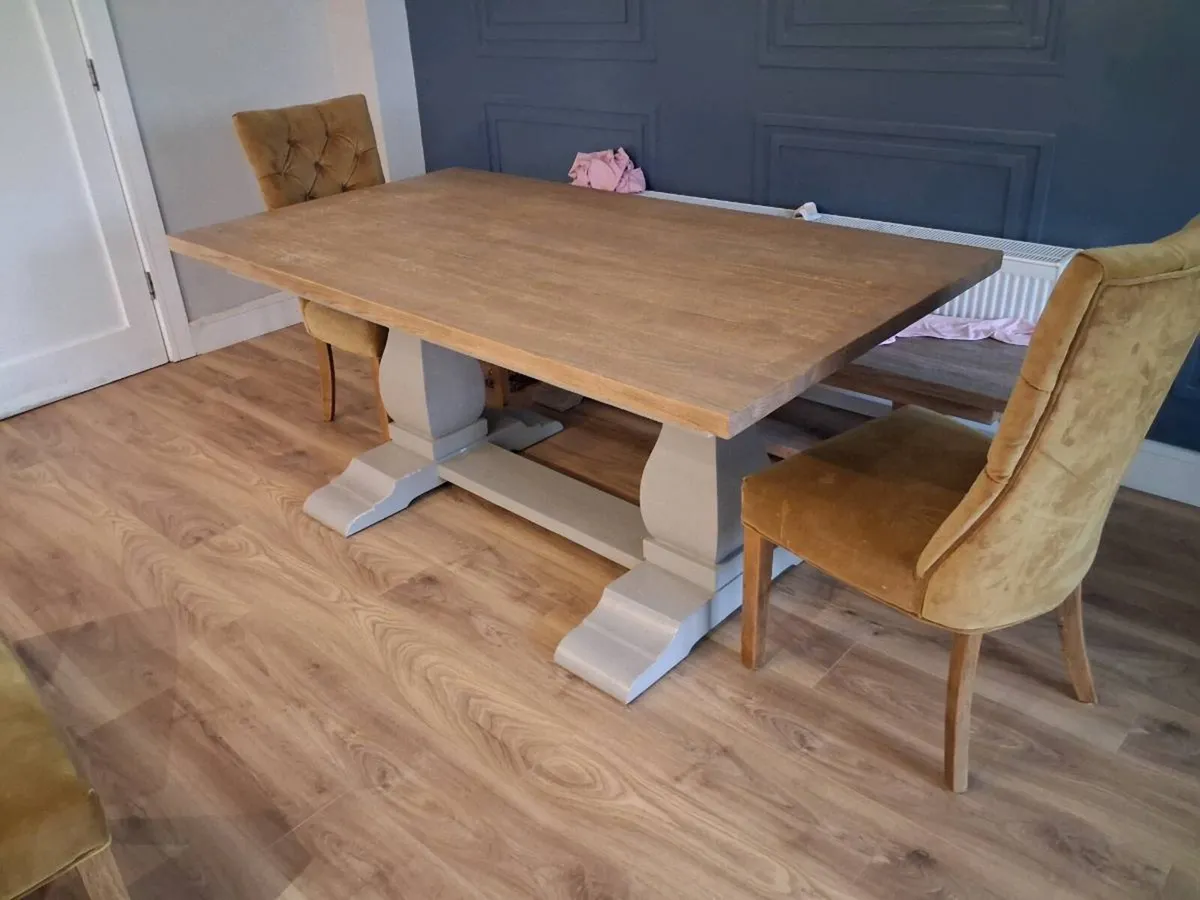 Solid oak table - Image 2