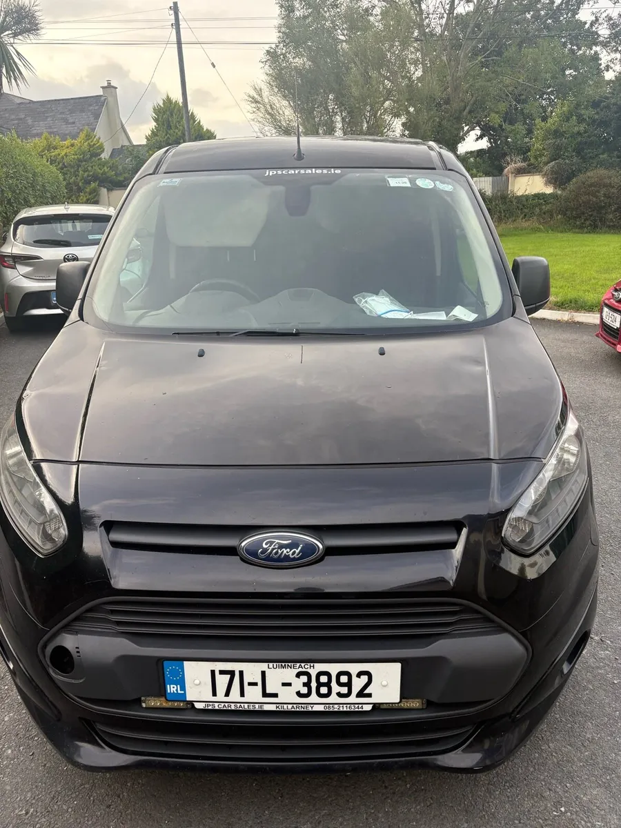 Ford transit connect trend - Image 1