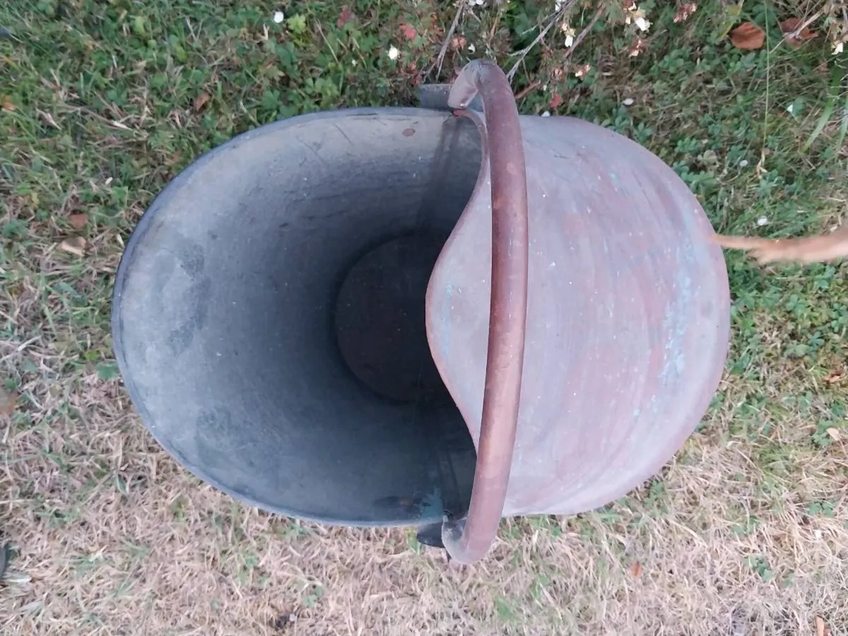 Copper bucket scuttle - Image 3