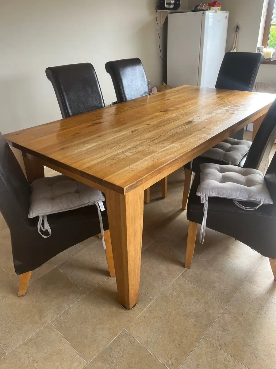 Kitchen table - large - Image 2