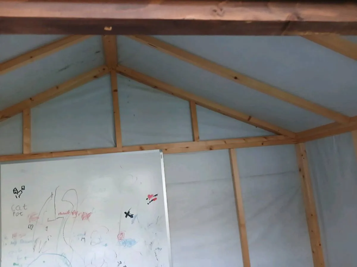 Garden shed/ playhouse - Image 4