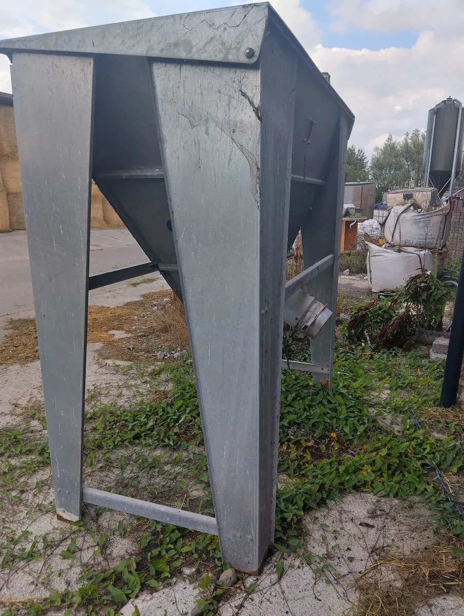 Meal bin - Image 3
