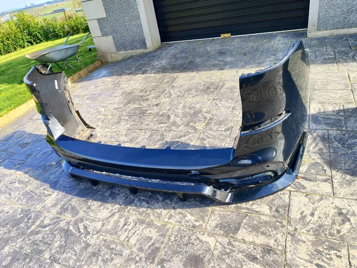 BMW X5 Rear Bumper - Image 3
