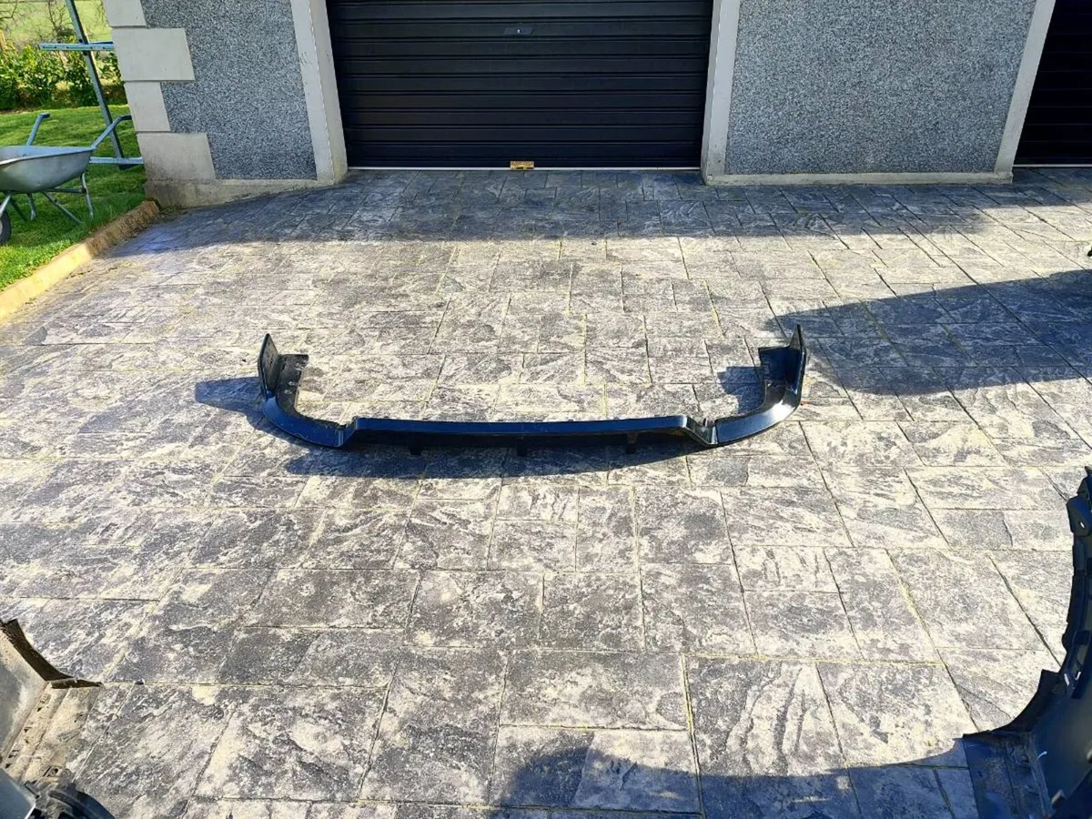 BMW X5 Rear Bumper - Image 4