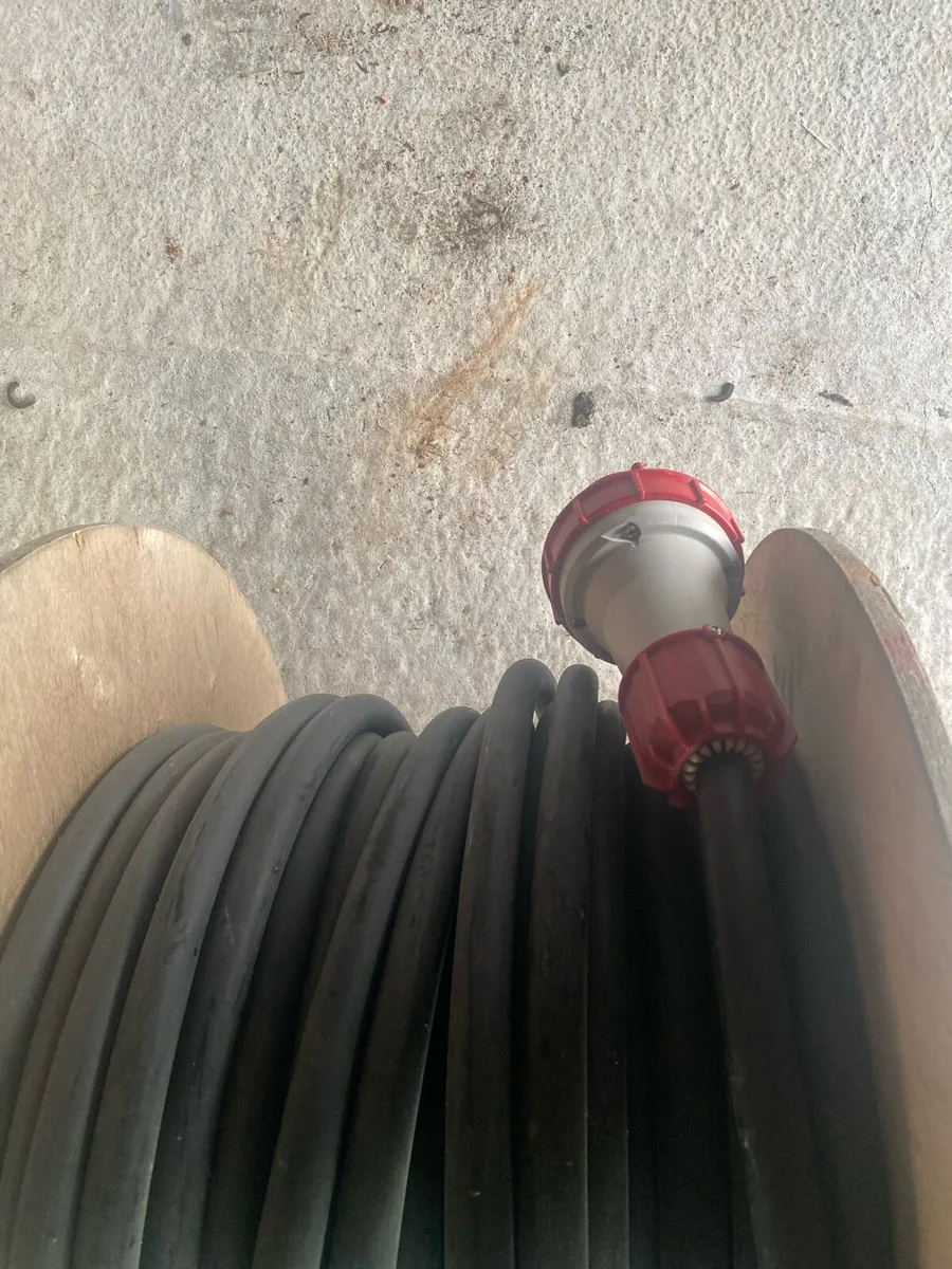 3 Phase Extension Lead. - Image 4