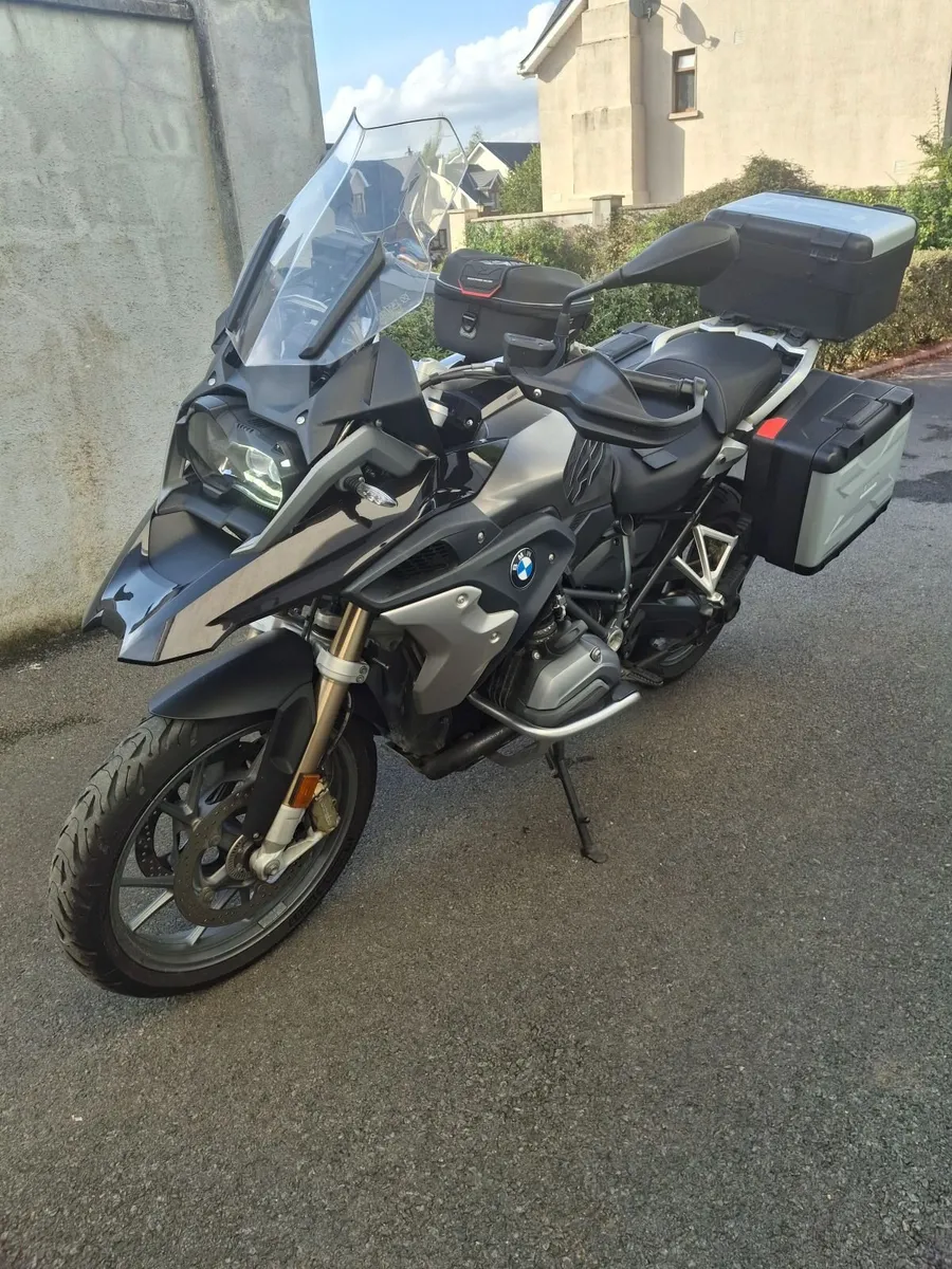 2017 BMW R1200GS for sale. - Image 1