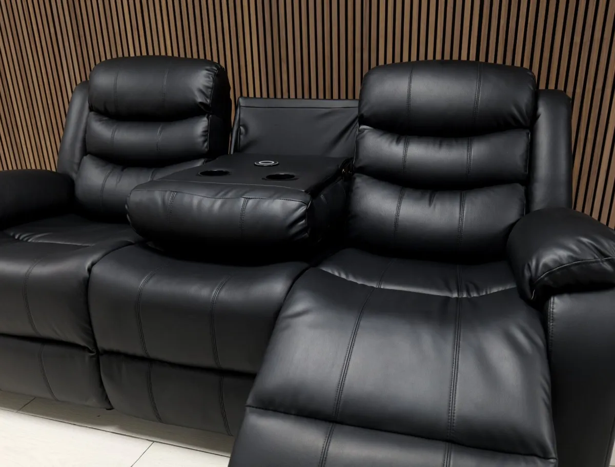 Roma 3+2 Black Wireless Charging Recliner Sofa - Image 4