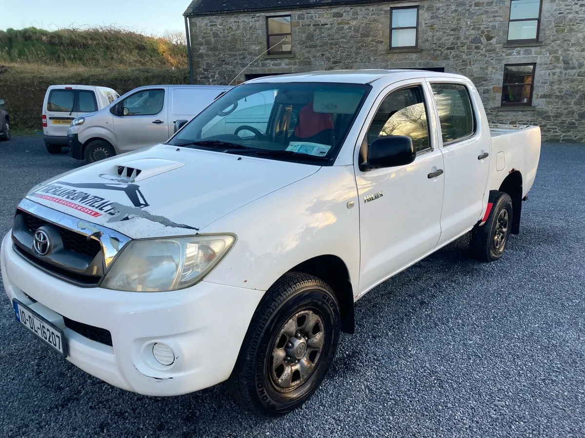 Toyota hilux - Image 2