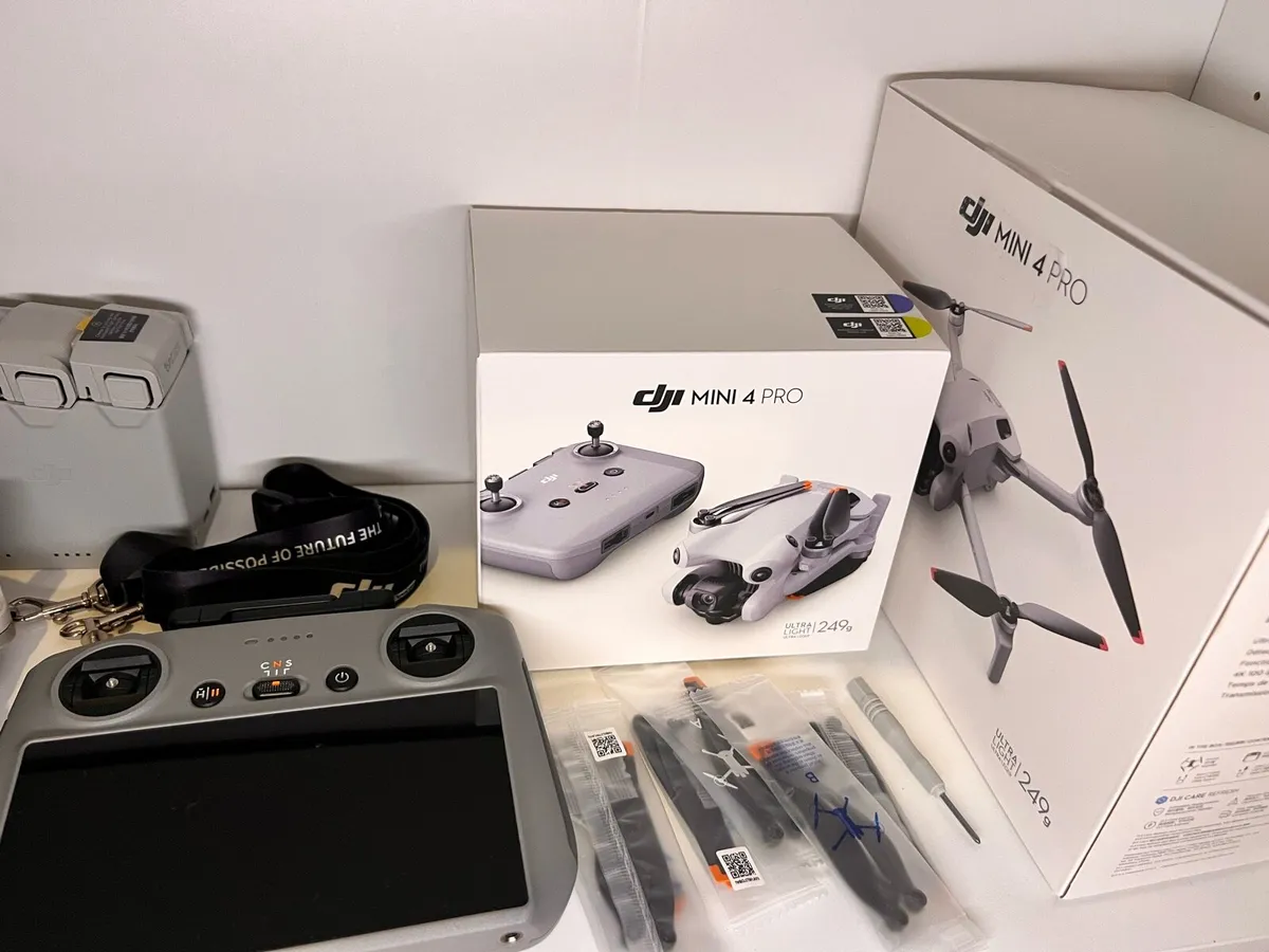 DJI Mini 4 Pro Combo - Image 4