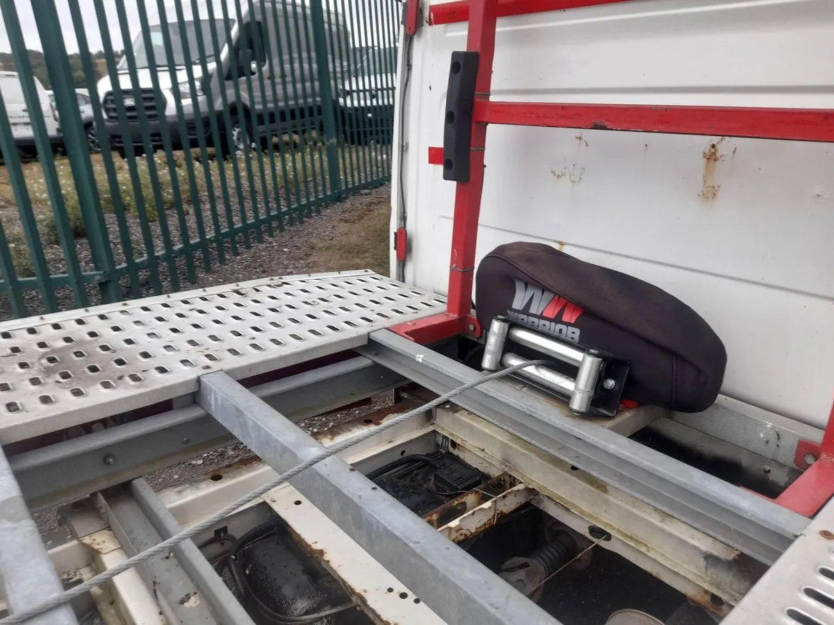 Vw crafter  needs repairing - Image 2
