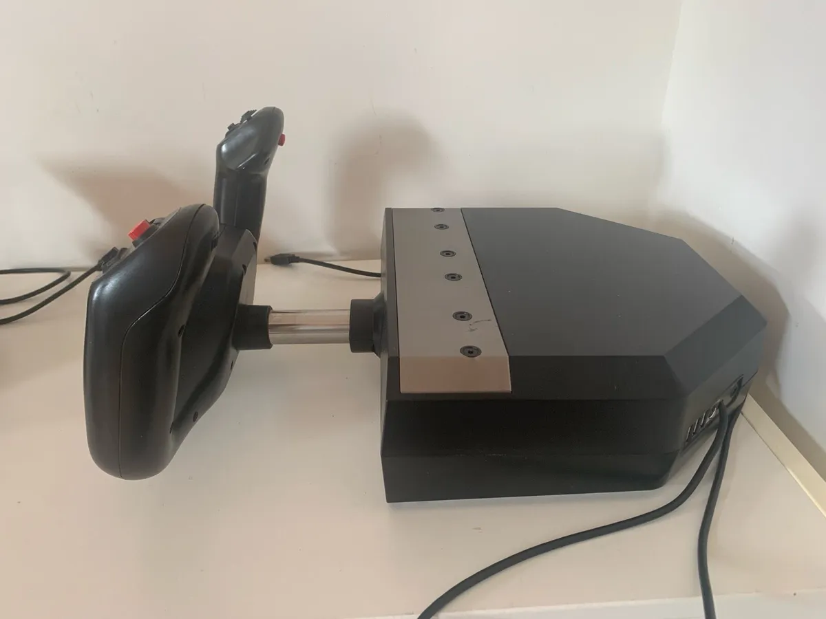 Logitech G Saitek Yoke and Throttle Quadrant - Image 2