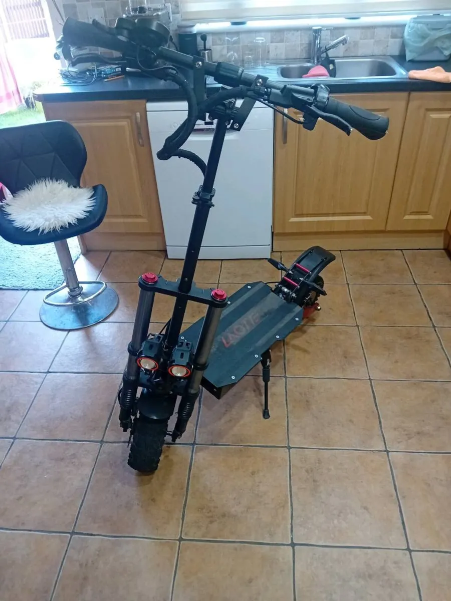 E scooter - Image 2