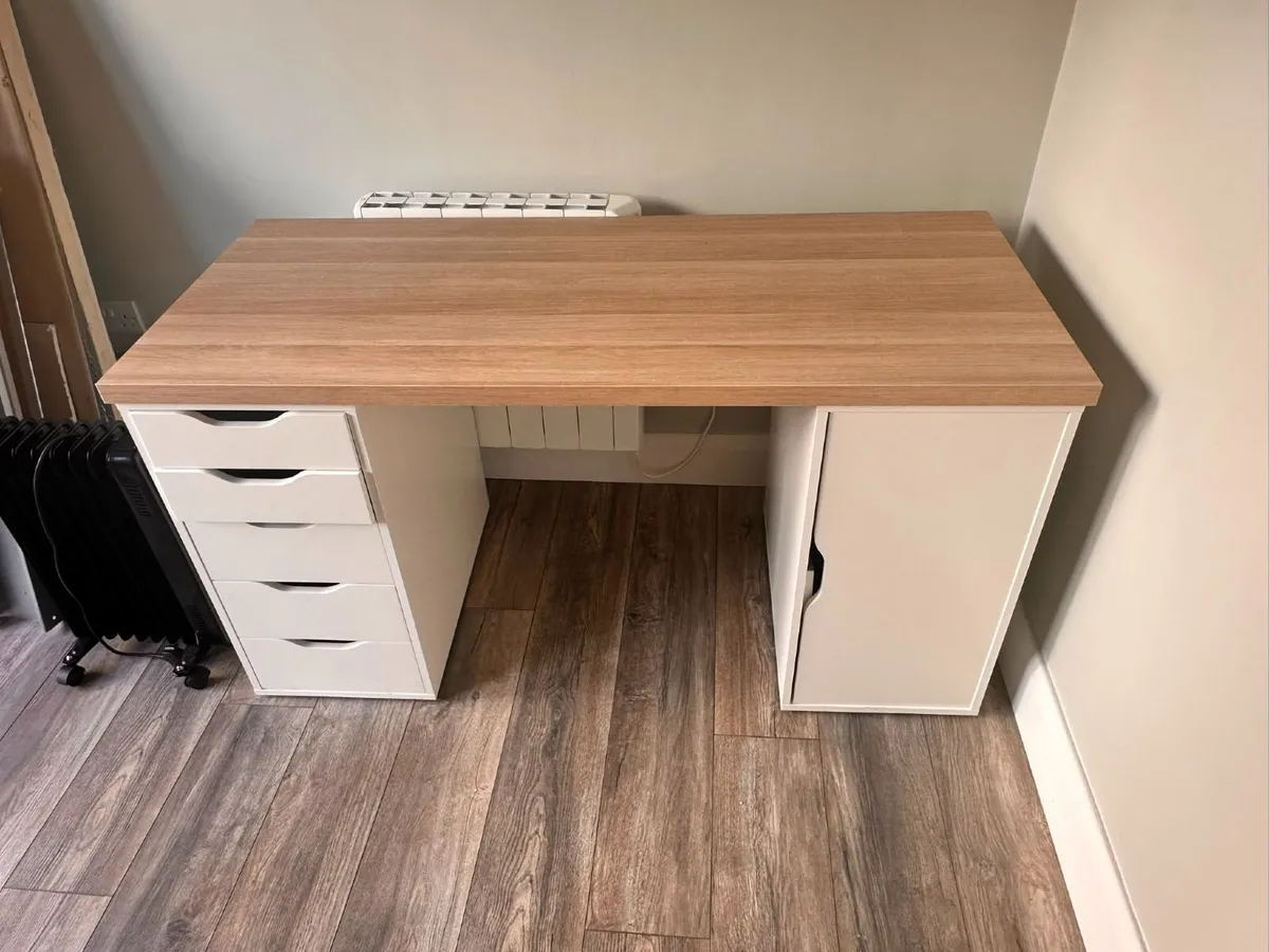 Desk - Image 1