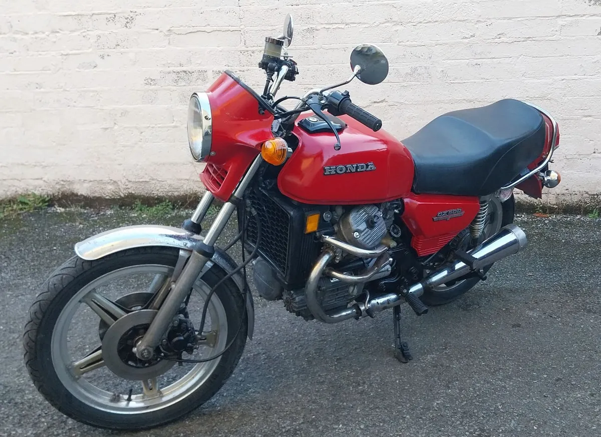 1980 honda cx 500 - Image 1