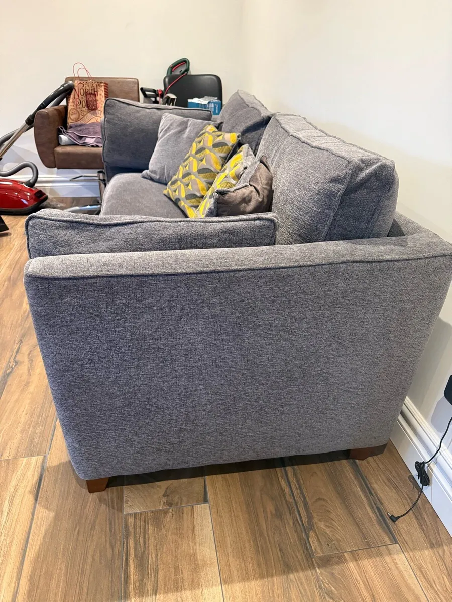 Sofa - Image 2