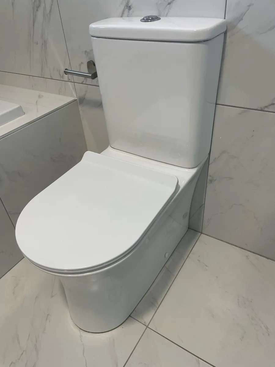 Toilet - Image 1
